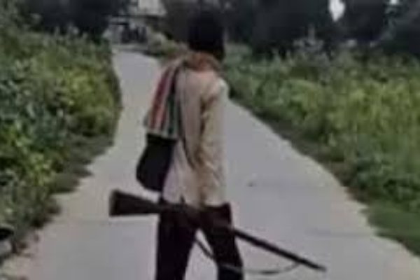 झुंझुनूं में कुत्तों को मारने वाले श्योचंद का गांव में स्वागत, ग्रामीणों ने रैली निकाली