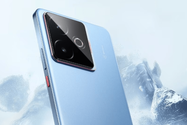 Realme ला रहा 10000mAh की बैटरी वाला फोन, मिल सकती है 320W की फास्ट चार्जिंग
