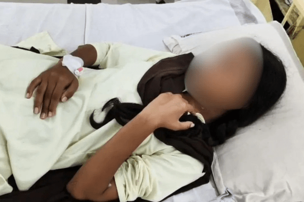मोबाइल चार्ज करने पर शुरू हुआ विवाद, दो परिवारों के बीच हिंसक झड़प… 7 घायल